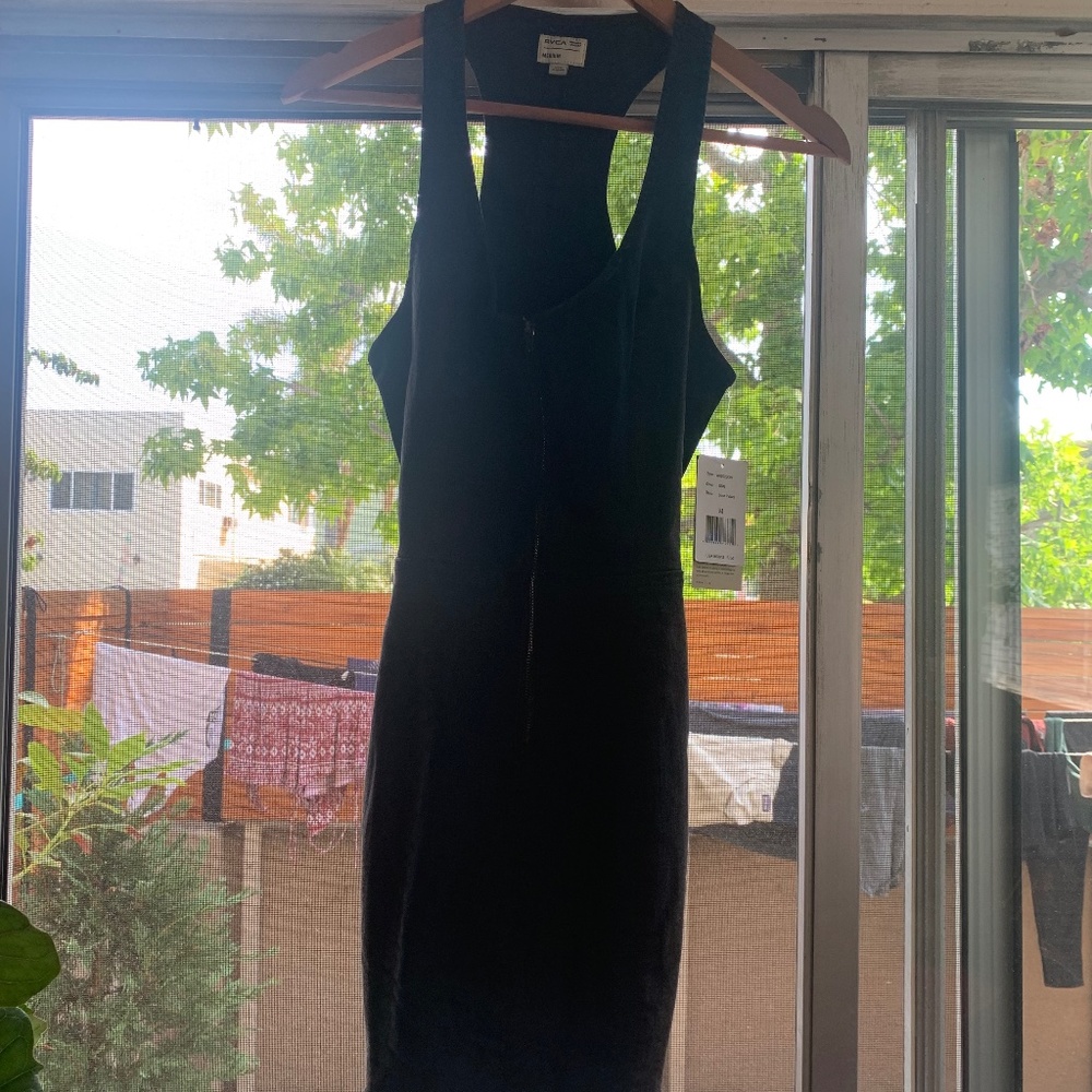 NWT RVCA two toned stretch denim dress with zipper